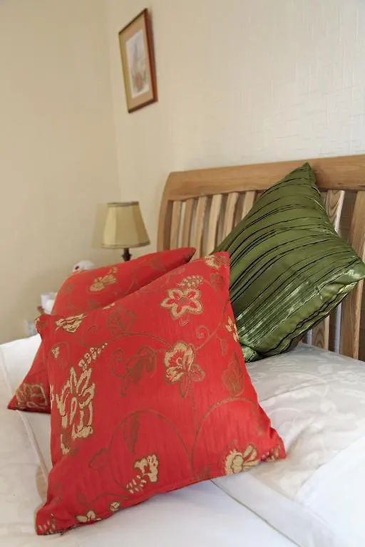 ** Nocleg ze śniadaniem Bed and Breakfast The Beeches Churchill  Wielka Brytania